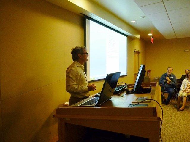 Dr. Johan Samanta at the Phoenix, Arizona, Support Group Meeting